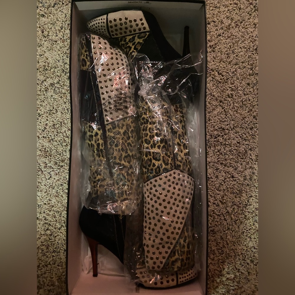 Carlos High Cheetah Print Heels